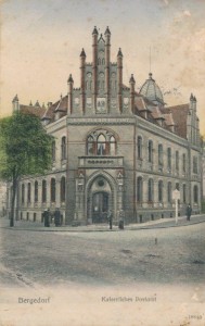 Kaiserliches Postamt in Bergedorf (kolorierte Ansichtskarte von 1909 oder früher)